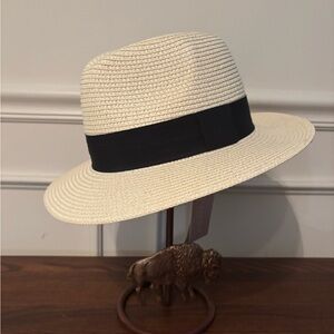Elegant Cream Fedora with Black Band